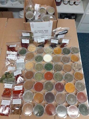 Piece herb and spice set - piece,